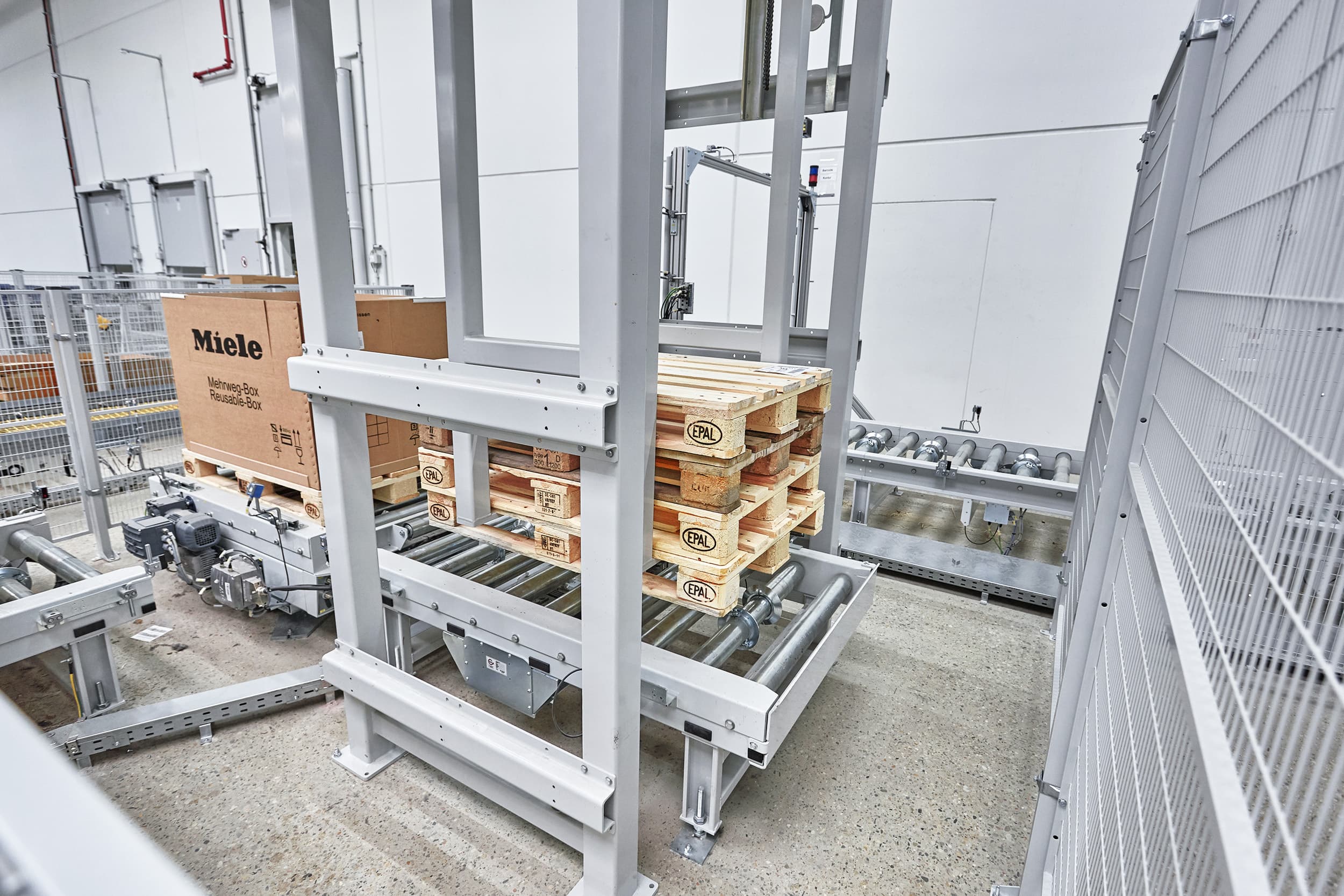 GEBHARDT Palettenfördertechnik