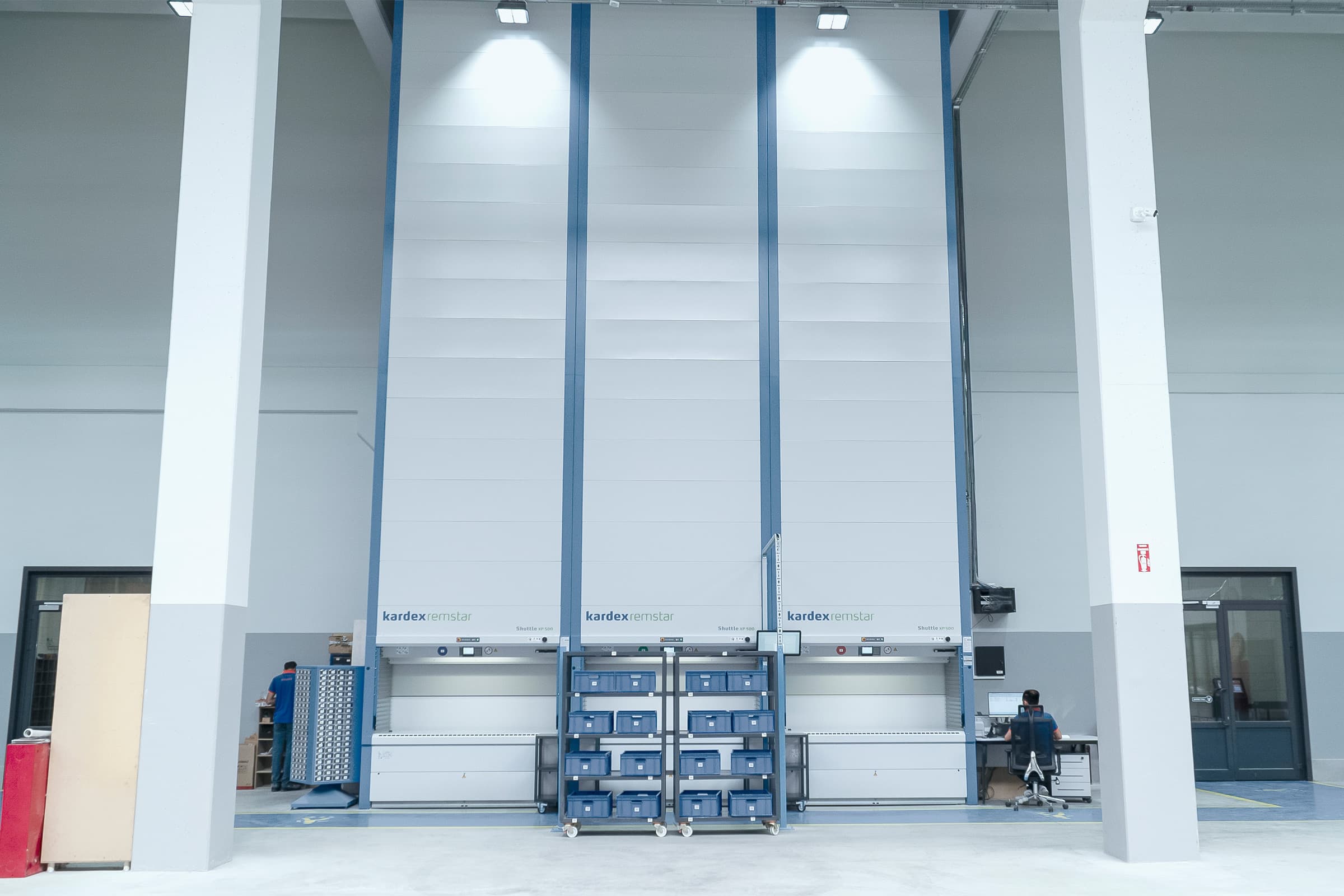 Vertical Lift Module Kardex Shuttle